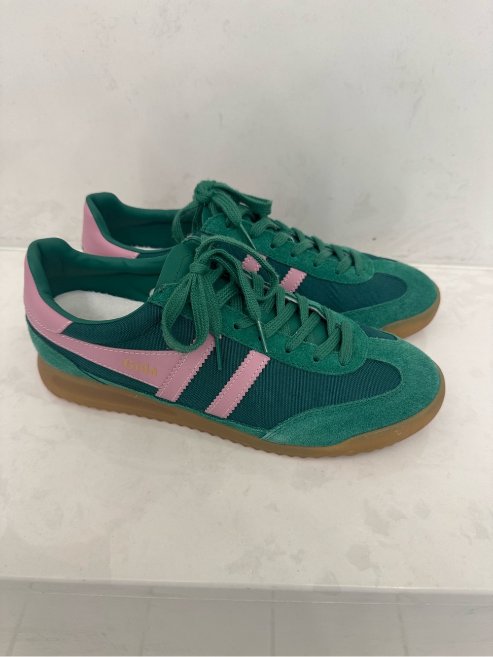 Gola Tornado Sneakers Green & Pink Women’s Size 9.5